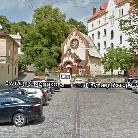 דירה Cozystudio Center на смерековій